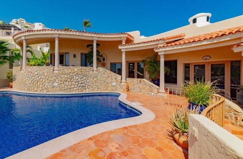 Pedregal Villa | Ocean View Family Villa Near Marina w/Pool, Hot Tub, A/C & Cabo Views