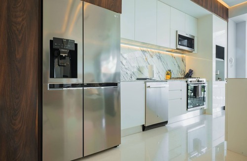 Emiliano Zapata Condo | Ocean views, 2 minute walk to 20 famous restaurants