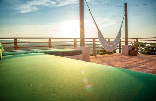 Mazunte Apartment | Ocean Views w/Rooftop Lounge