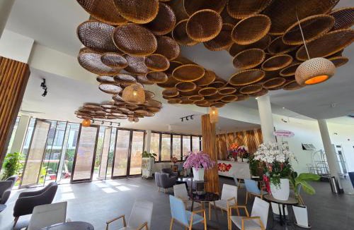 Long Hai Villa | Oceanami Resort Sea View