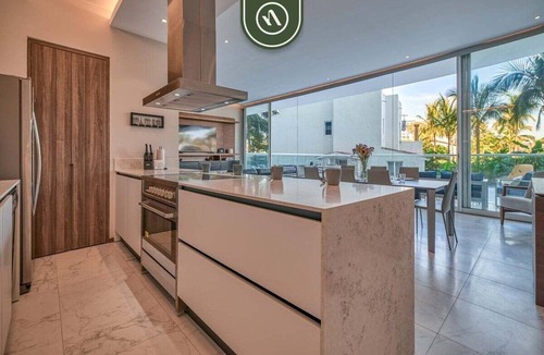 Flamingos Apartment | Oceanfront 2BR Condo - Pool - Cevicheria - Beach