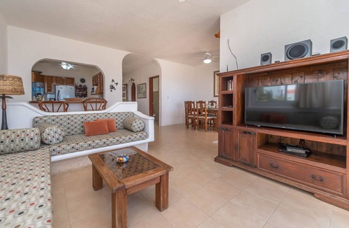 Akumal Villa | Oceanfront Akumal Villa With Pool Near Snorkeling & Restaurants