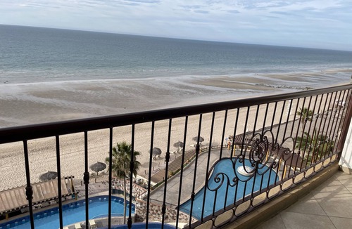Bella Vista Condo | Oceanfront Luxury Condo #705 Sonoran Sky Resort
