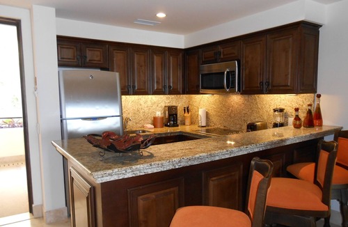Marina Resort | Oceanfront One Bedroom Master Suite with kitchen Available April 12-19, 2025