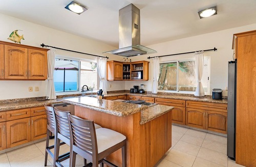 Santa Maria Huatulco Villa | Oceanfront Villa | 4 Ocean-View Suites + Pool