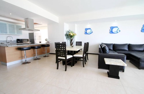 Cerritos Condo | Oceanview Luxury Condo at Peninsula Mazatlán