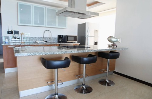 Cerritos Condo | Oceanview Luxury Condo at Peninsula Mazatlán
