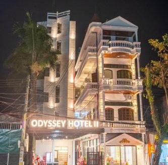 Ha Giang Hotel | Odyssey Hotel 2, Tours & Motorbikes Rental
