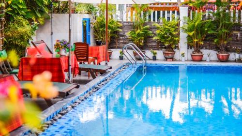 Cam Chau House | Oleander Garden Homestay