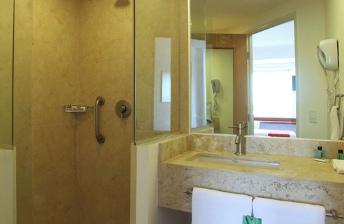 Queretaro Hotel | One Querétaro Centro Sur