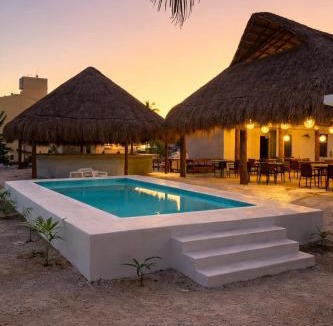 Majahual Hotel | Oneiro Suites with Sea View