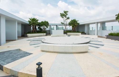 Tan Binh Apartment | Only 5 Minutes to Airport