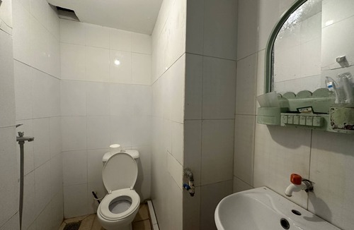 Tho Quang Beach Hotel | OYO 1220 Nha Nghi Kim Van