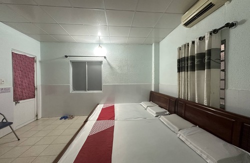 Tho Quang Beach Hotel | OYO 1220 Nha Nghi Kim Van