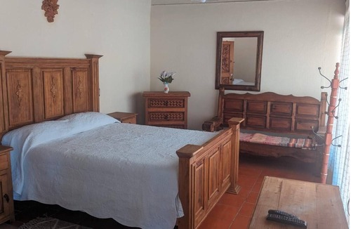 Patzcuaro Hotel | OYO Los Alcatraces