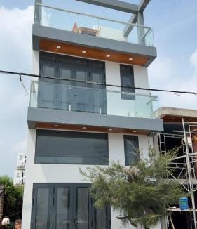 Cho Phuoc Hai House | Oyster homestay