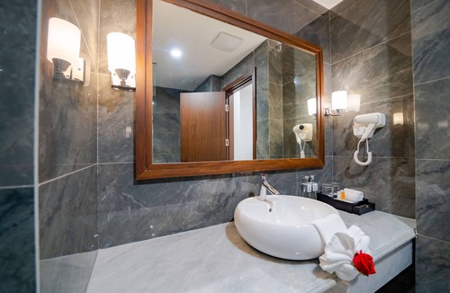 Ha Long Hotel | Paddington Hotel Halong Bayview