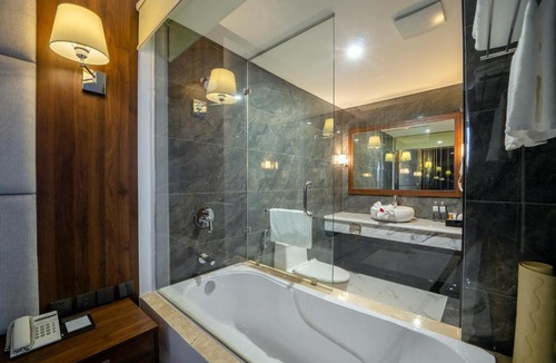 Ha Long Hotel | Paddington Hotel Halong Bayview