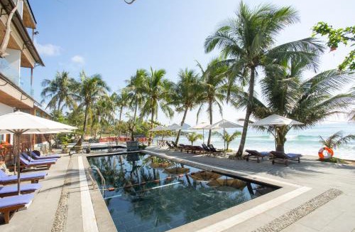 Tuy An Hotel | Palm Beach Hotel Phu Yen - Kite surfing spot in winter