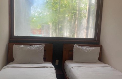 Cam Thanh Hotel | Palm View Villa
