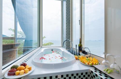 Can Gio Villa | Palm Villa 21 - Beachfront 5 Phòng Ngủ Biệt Thự Trên Bãi Biển