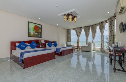 Central Mui Ne Beach Hotel | Palmira Beach Resort & Spa
