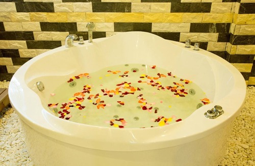 Central Mui Ne Beach Hotel | Palmira Beach Resort & Spa