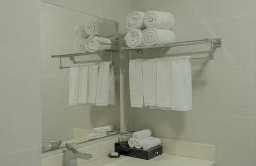 Hoang Hoa Hotel | Paracel Resort Hai Tien