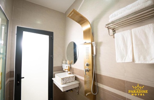 Tuy Hoa Hotel | Paradise Hotel & Homestay 100m walking alley access