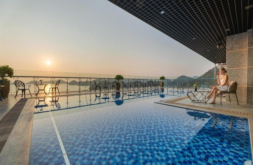 Cat Hai Hotel | Paradise Legent Cat Ba