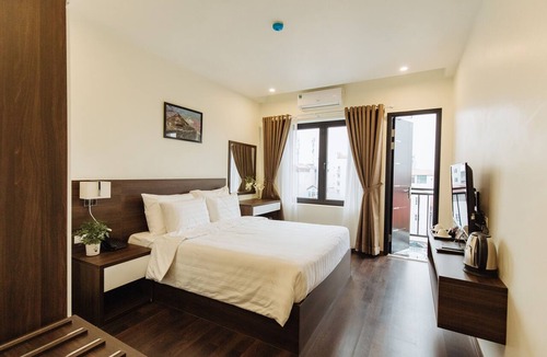 Soc Son Hotel | Paragon House & Residence