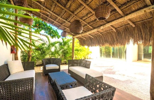 Villa Juarez Condo | Paraiso304; Entire Luxury Condo 3 minute walk from the beach