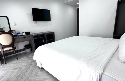 Chau Doc Hotel | Paris Hotel Châu Đốc