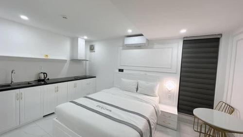 Ngu Hanh Son Hotel | PARIS HOTEL