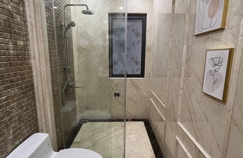 Hon Gai Hotel | PARIS OF DRAGONBAY HOTEL