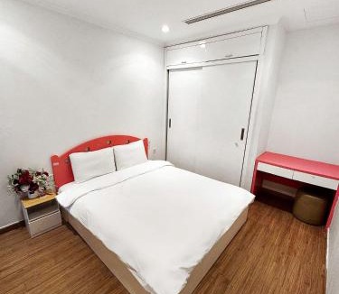 Hoang Mai Apartment | Park 6 Times City 2BR Full Furnished for Long Stay