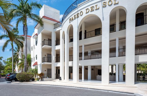 Playacar Apartment | Paseo del Sol Condohotel by Bric