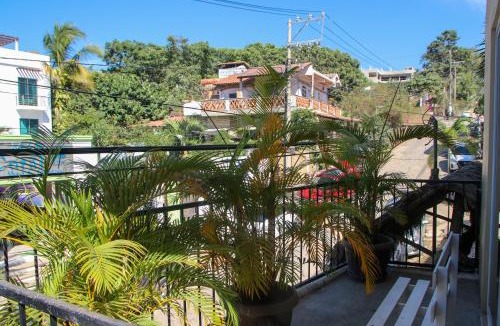 Chacala Bed & Breakfast | Patio Canarias Chacala Suites Pet-Friendly