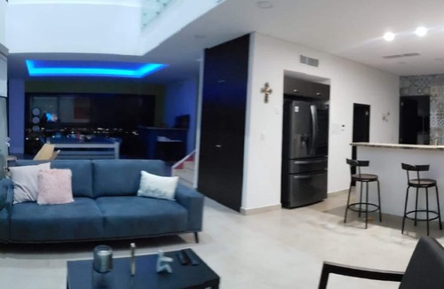 Cerritos Apartment | PEACEFUL 2BR condo, fully equipped, beach access.