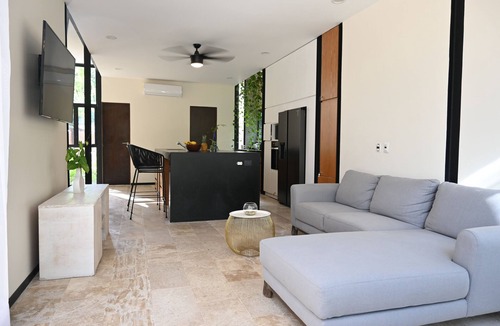 Luis Donaldo Colosio House | Peaceful Jungle Cristal House With Amazing Views Surrounded by Nature