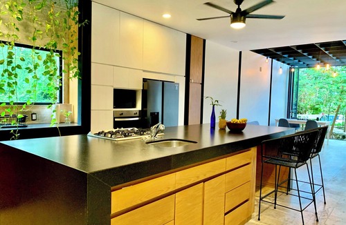 Luis Donaldo Colosio House | Peaceful Jungle Cristal House With Amazing Views Surrounded by Nature
