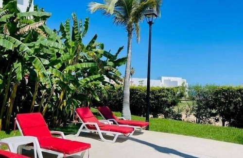 Campo de Golf Fonatur Apartment | Peninsula Luxury Condo Vidanta Golf & Beach Access