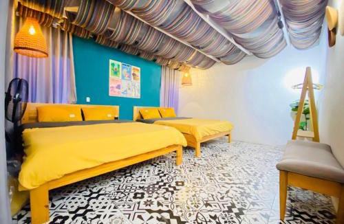 Hang Dao Apartment | Penthouse/3BR/Terrace/Hot tub/2WC/2' to Hoankiem Lake & Ta Hien Beer street