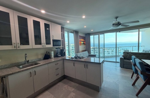 Flamingos Condo | Penthouse Condo with private pool