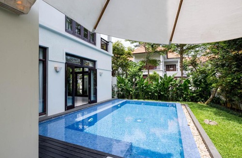 Ngu Hanh Son Villa | Perfect Beach Villa 5-star Resort