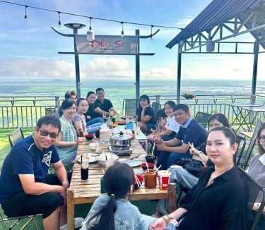 Tinh Bien Ski Chalet | Phú Sĩ Homestay và Seafood Núi Cấm