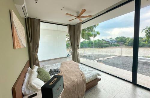Ho Tram Cabin | Phú Xuân Homestay - Gần Dốc Hoàng Hôn, Phòng Rộng View Sông