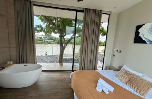 Ho Tram Cabin | Phú Xuân Homestay - Gần Dốc Hoàng Hôn, Phòng Rộng View Sông