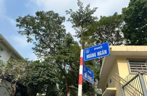 Trung Hoa Nhan Chinh Apartment | Phương Thảo 606TM1
