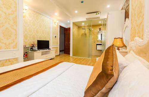 Hai Phong Hotel | Pho Xanh superior room